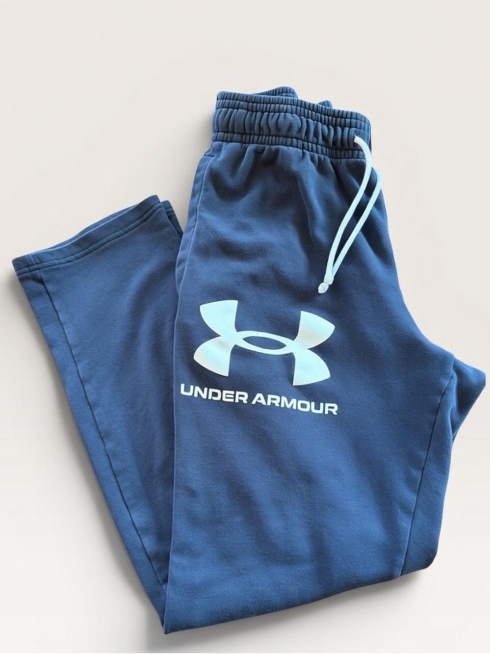 Under Armour Black Fleece Joggers Women’s Medium Logo Sweatpants